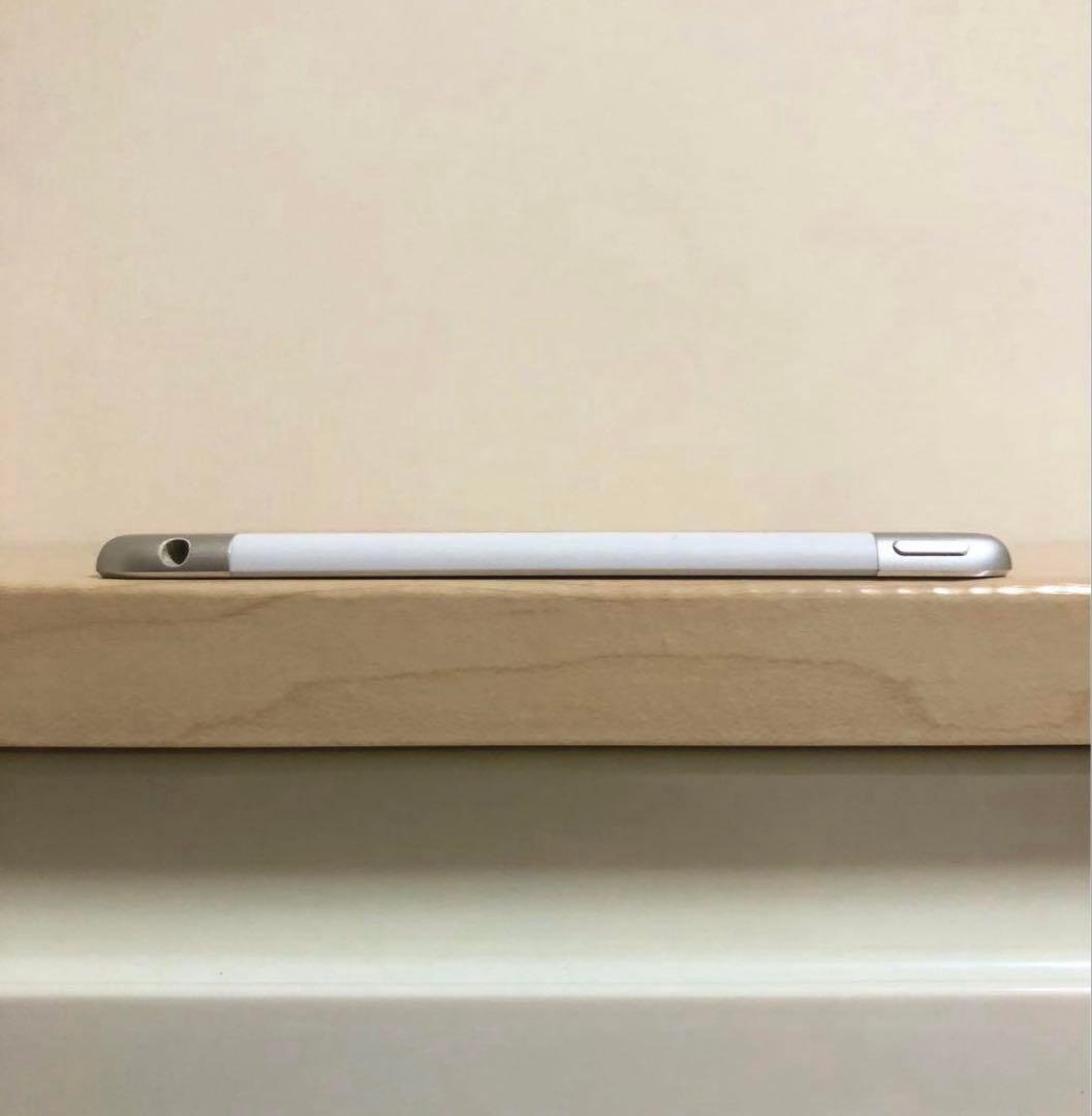 未使用に近い 美品 iPad mini 4 SIMフリー iPad mini4