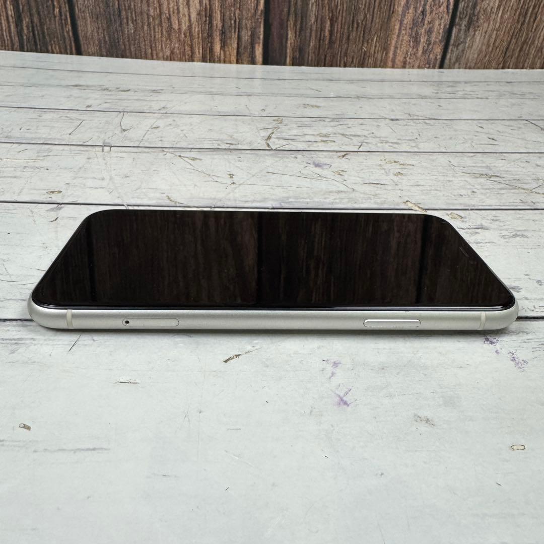 iPhone11 128GB ホワイト MWM22J/A 容量76%