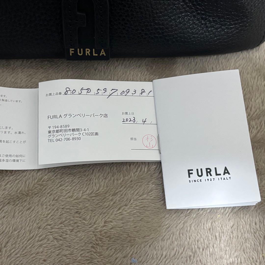 FURLA フルラ　レディースショルダーバッグ　ワンショルダー　レザー
