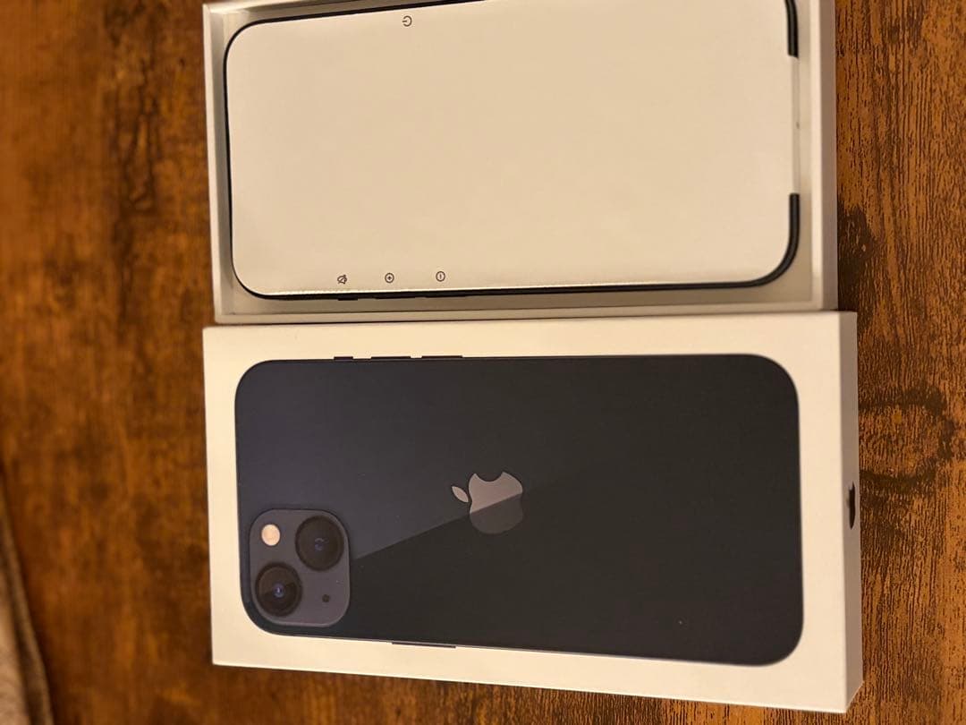 Apple iPhone 13 256GB ミッドナイト 本体