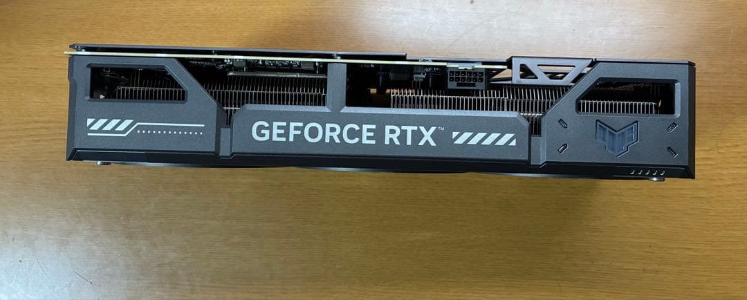 グラフィックボード・グラボ・ビデオカード ASUS TUF GAMING GEFORCE RTX 5070