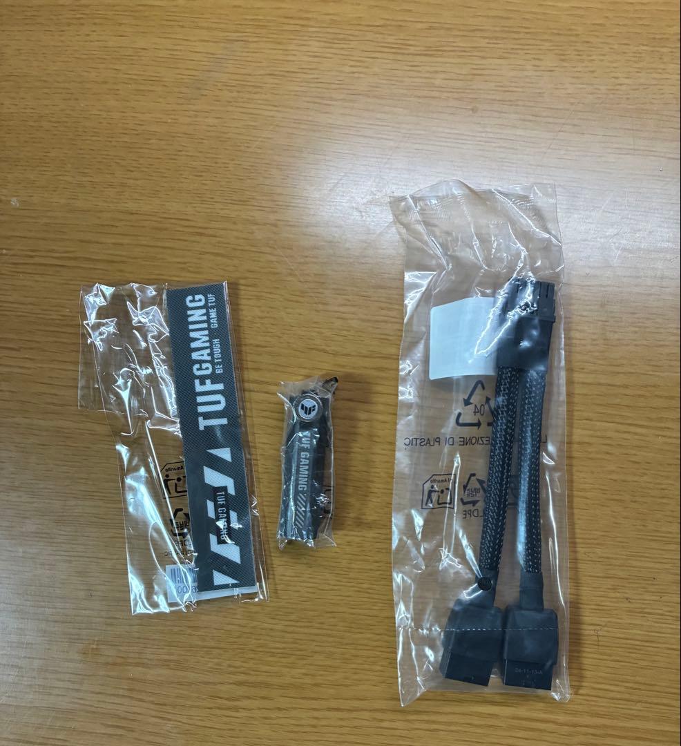 グラフィックボード・グラボ・ビデオカード ASUS TUF GAMING GEFORCE RTX 5070