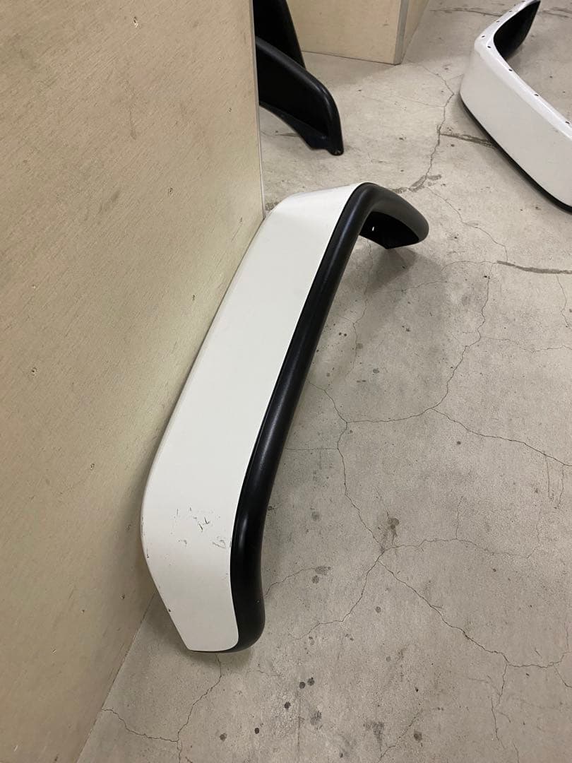 AAA　JKラングラー TRCフェンダーキット ホワイト