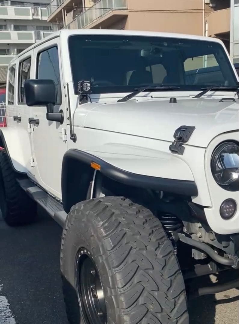 AAA　JKラングラー TRCフェンダーキット ホワイト