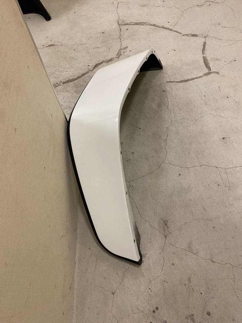 AAA　JKラングラー TRCフェンダーキット ホワイト