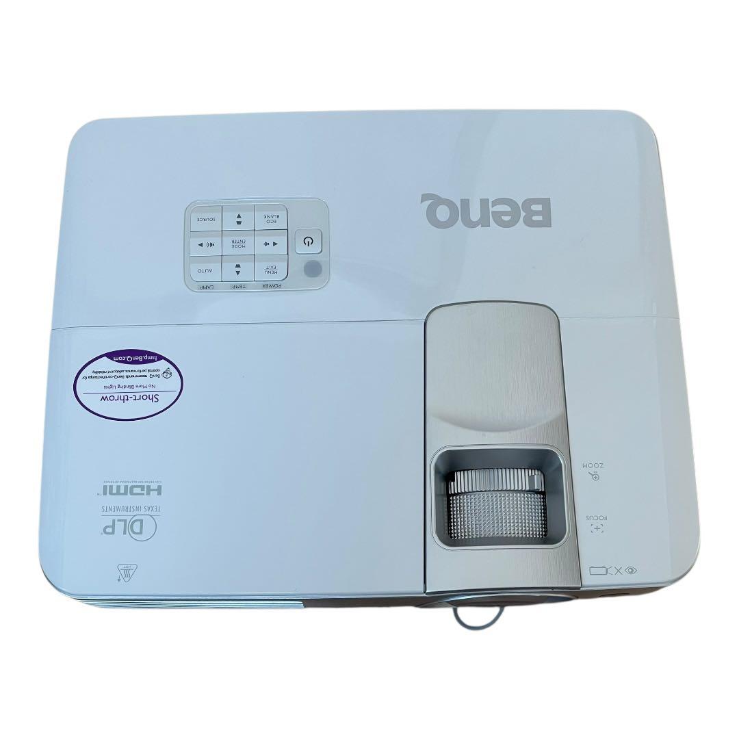 BENQ プロジェクター W1080ST 2013年製 ケース リモコン付き