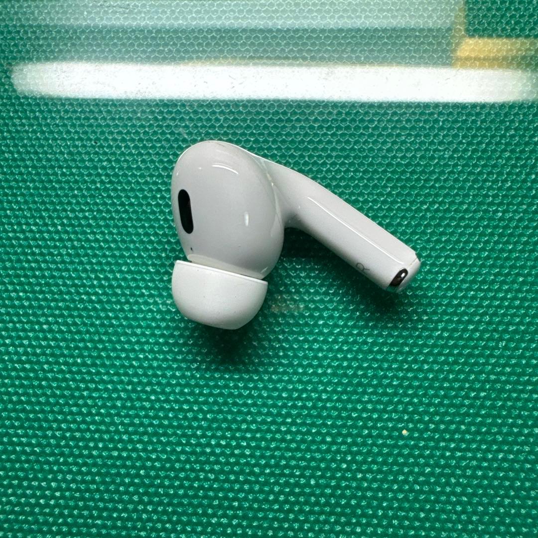 正規品 Apple AirPods Pro 第2世代 AZLAイヤーチップ付き