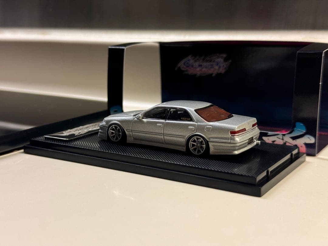 1/64 改トヨタJZX100 マーク2 VERTEX風 Rays T7R関村