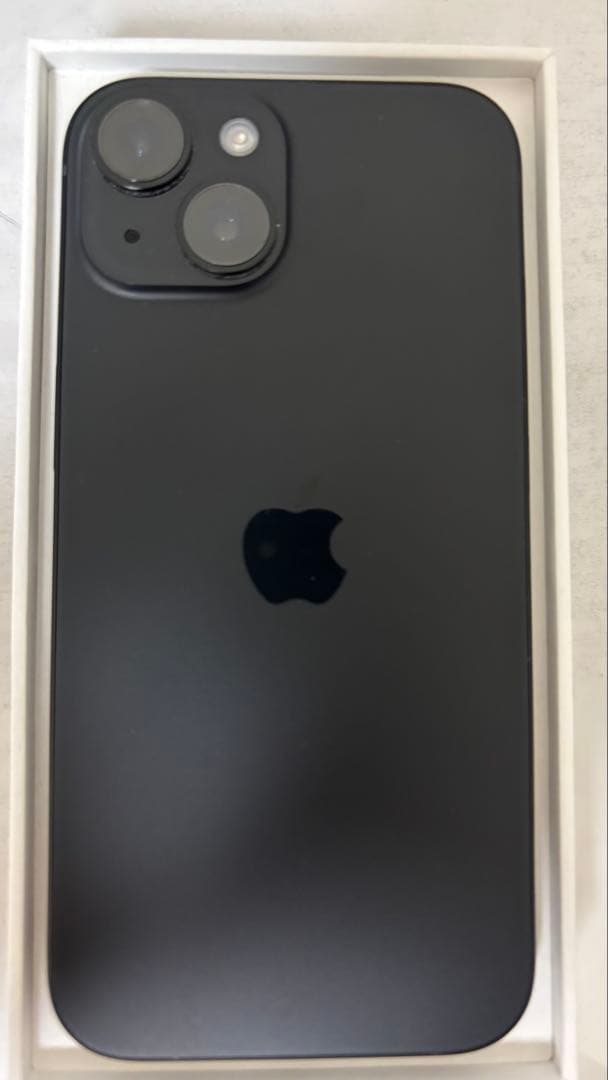 Apple iPhone 15 128GB 本体