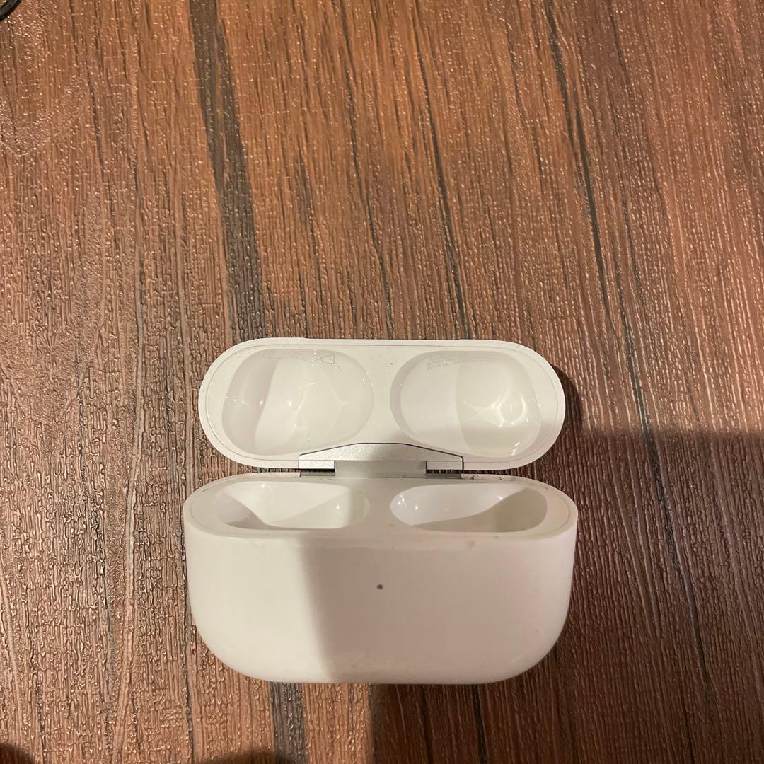 ヘッドホン Apple AirPods Pro MWP22J/A