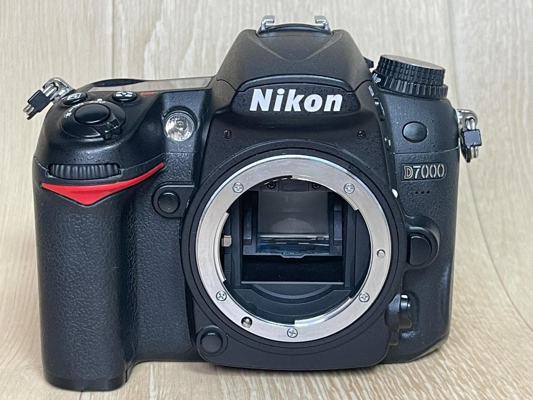 Nikon D7000 ニコン ボディ