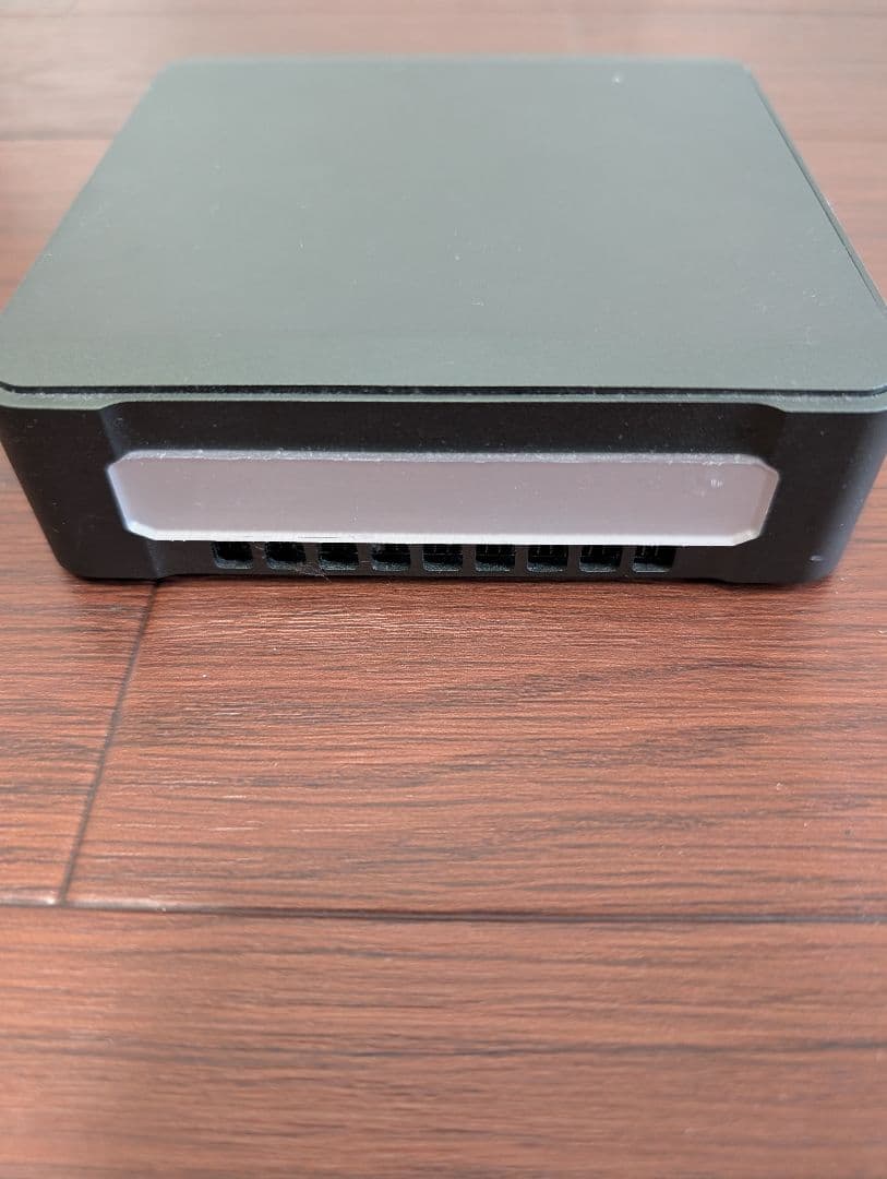 値下げしました！　ミニパソコン　intel core i7-8565u