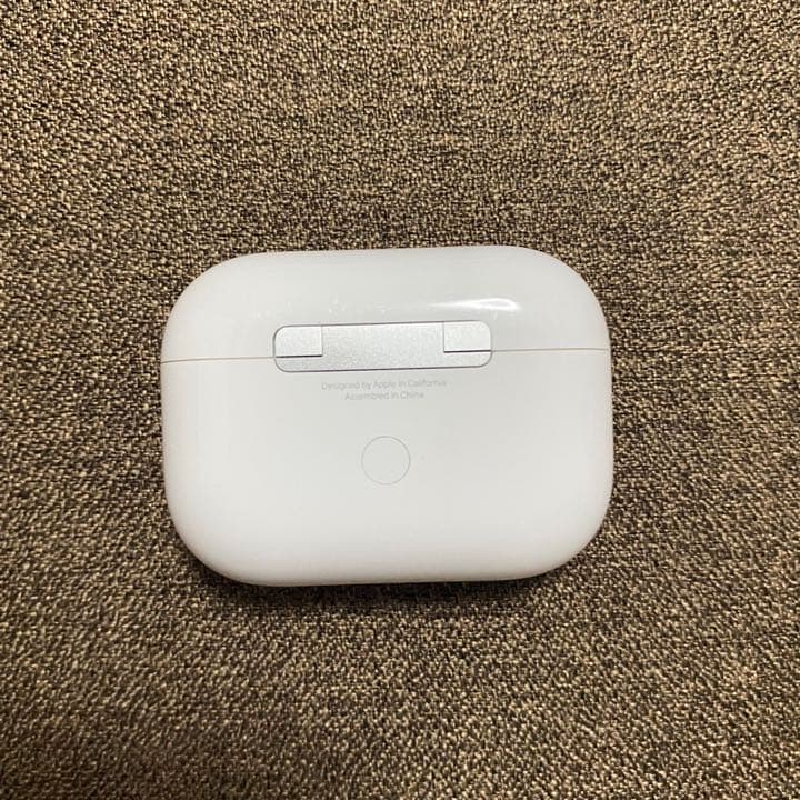 AirPods pro充電ケースのみ