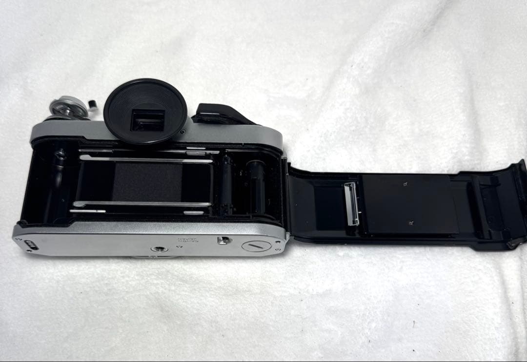 フィルムカメラ Canon AE-1 PROGRAM #2525