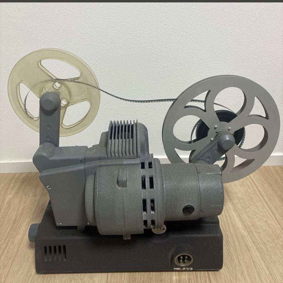 Canon初の映写機　希少品！　シネカメラ　8mmプロジェクタ 昭和レトロ