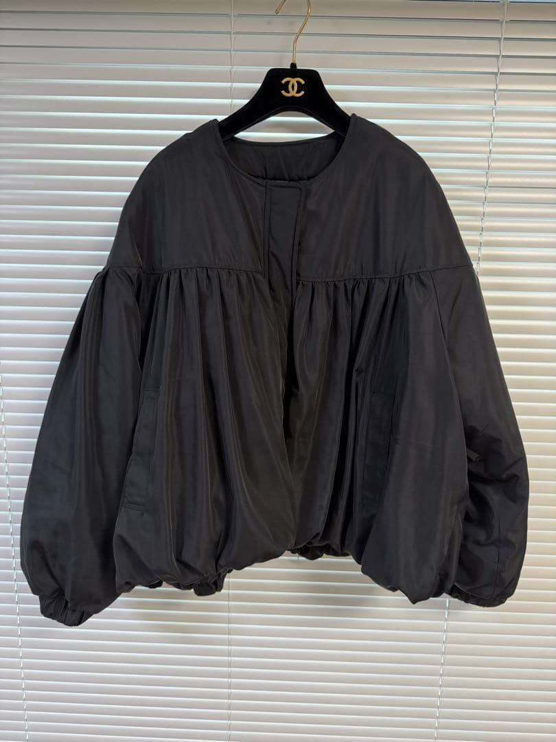 早い物勝ち　中綿バルーンショートブルゾン 昨年購入品　最終値下げ