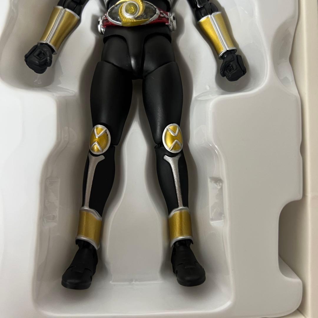 S.H.Figuarts 真骨彫製法　仮面ライダーアギト　グランドフォーム