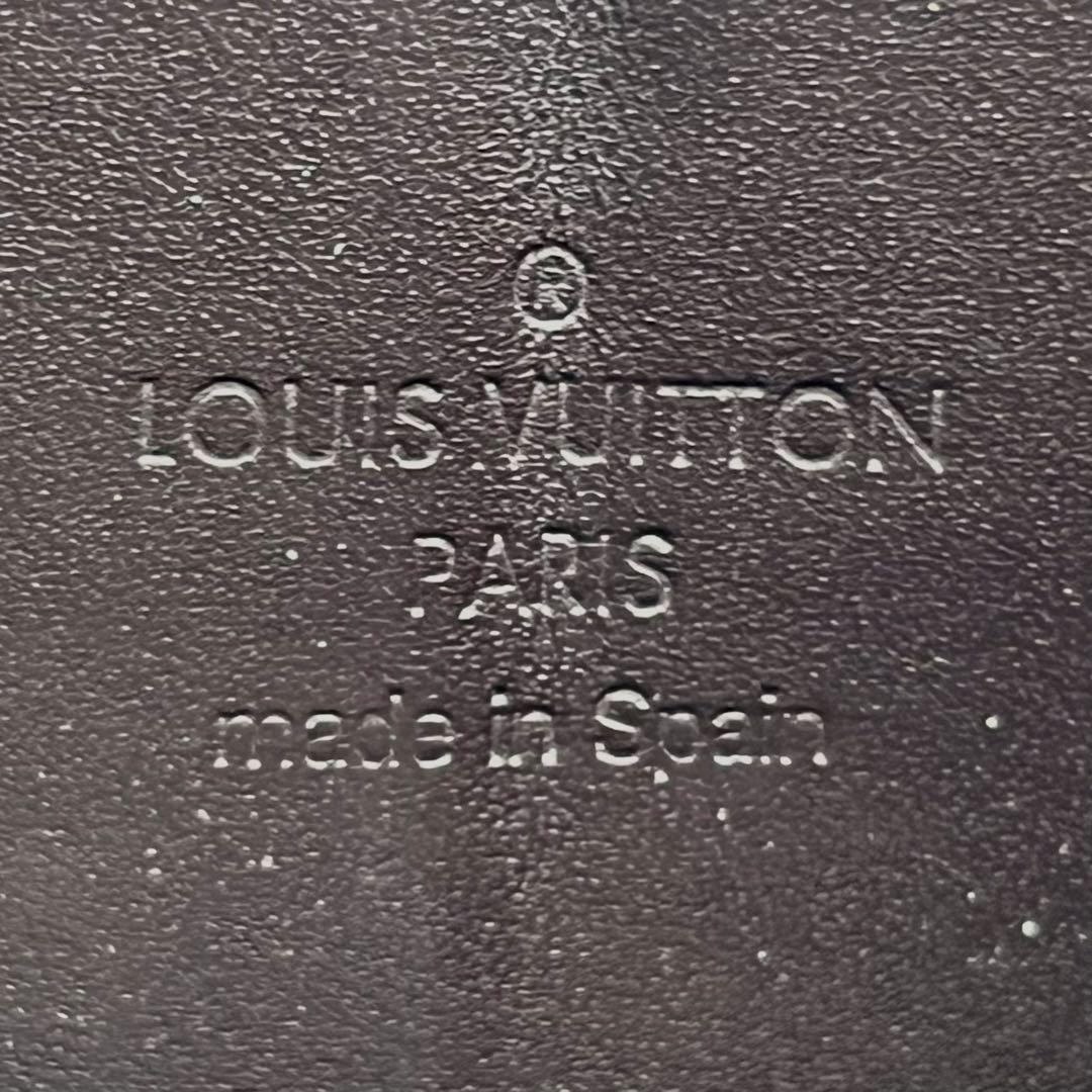 ルイヴィトン ヴェルニ アマラント ジッピーウォレット モノグラムM93522