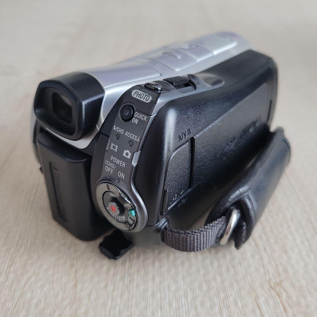 SONY HDR-SR11 ビデオカメラ 本体　バッテリー付