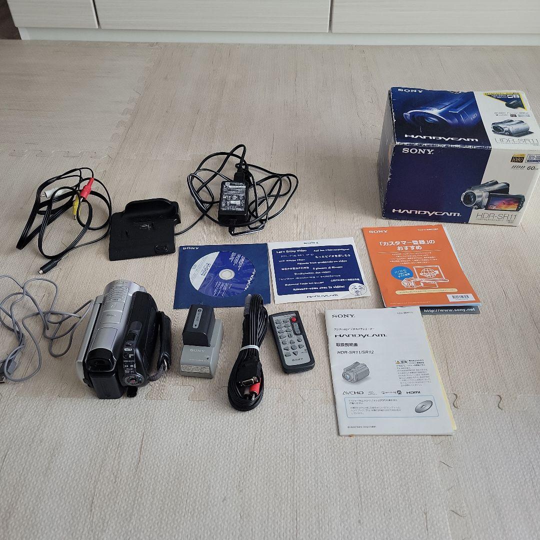 SONY HDR-SR11 ビデオカメラ 本体　バッテリー付
