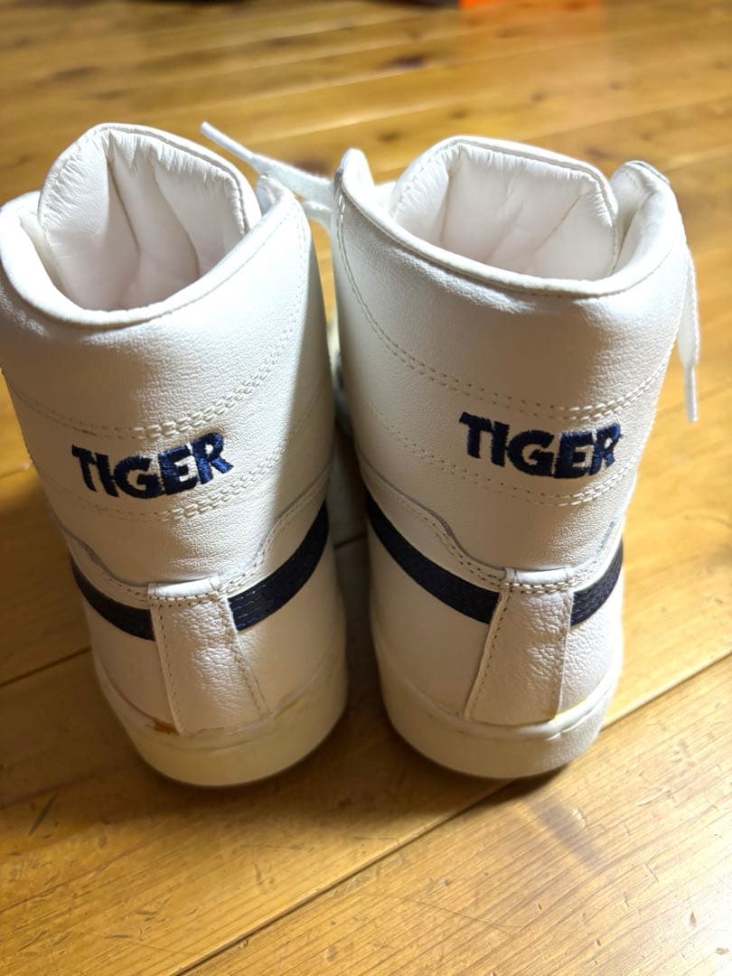 アシックスポイントゲッター L 旧ロゴ