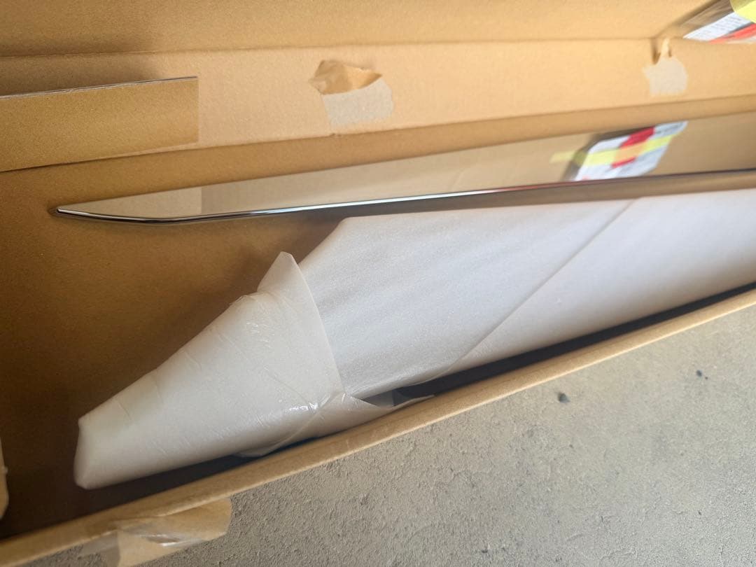 アルファード　ヴェルファイア　モデリスタドアガーニッシュ　左右