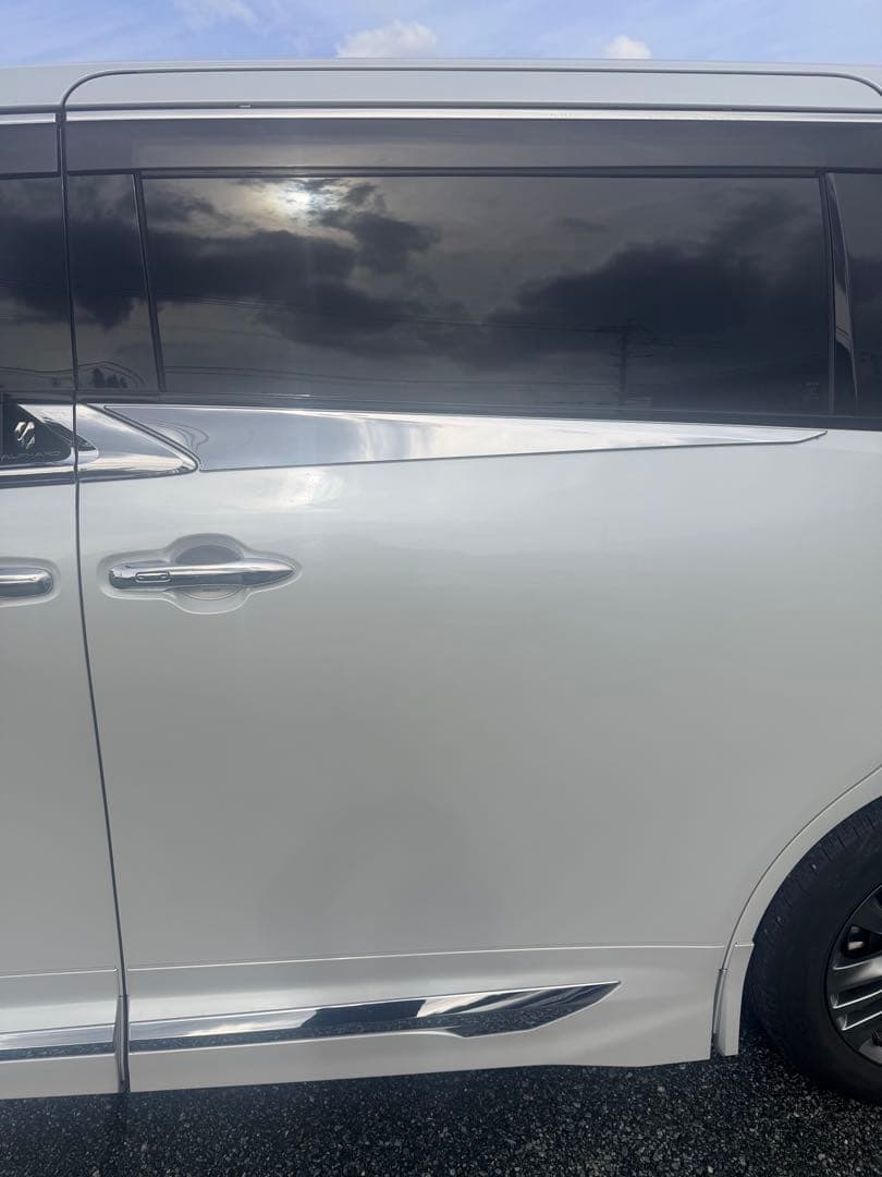 アルファード　ヴェルファイア　モデリスタドアガーニッシュ　左右