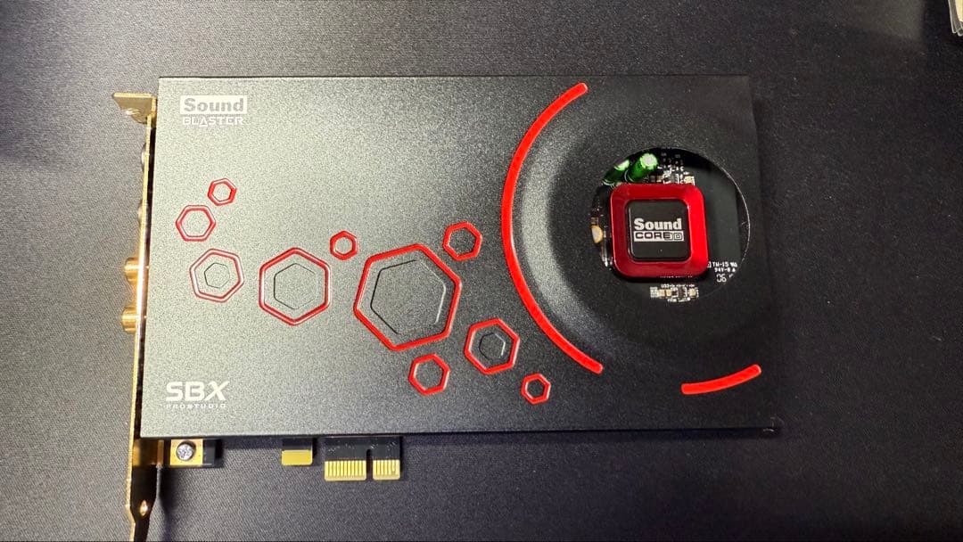 ハイレゾ対応サウンドカード Creative Sound Blaster ZxR