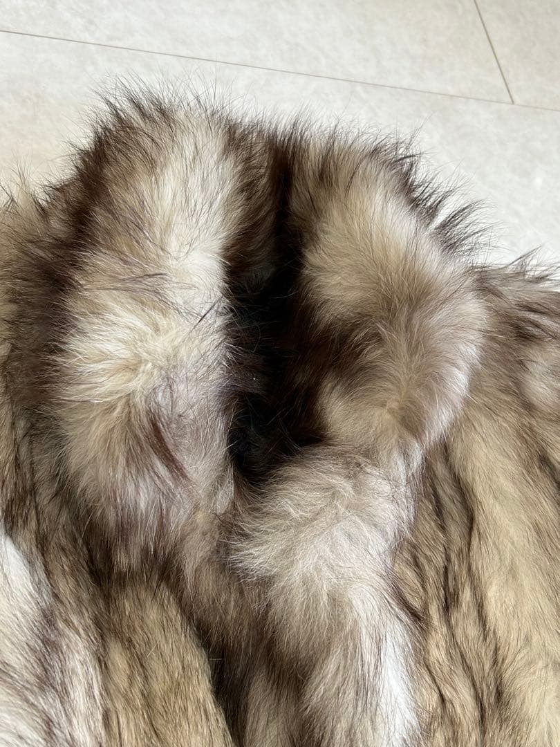 SAGAミンク　毛皮ショート丈コート　リアルファーミンク　フリーサイズ（M〜L）