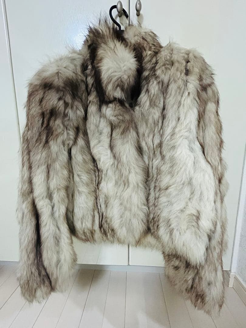 SAGAミンク　毛皮ショート丈コート　リアルファーミンク　フリーサイズ（M〜L）
