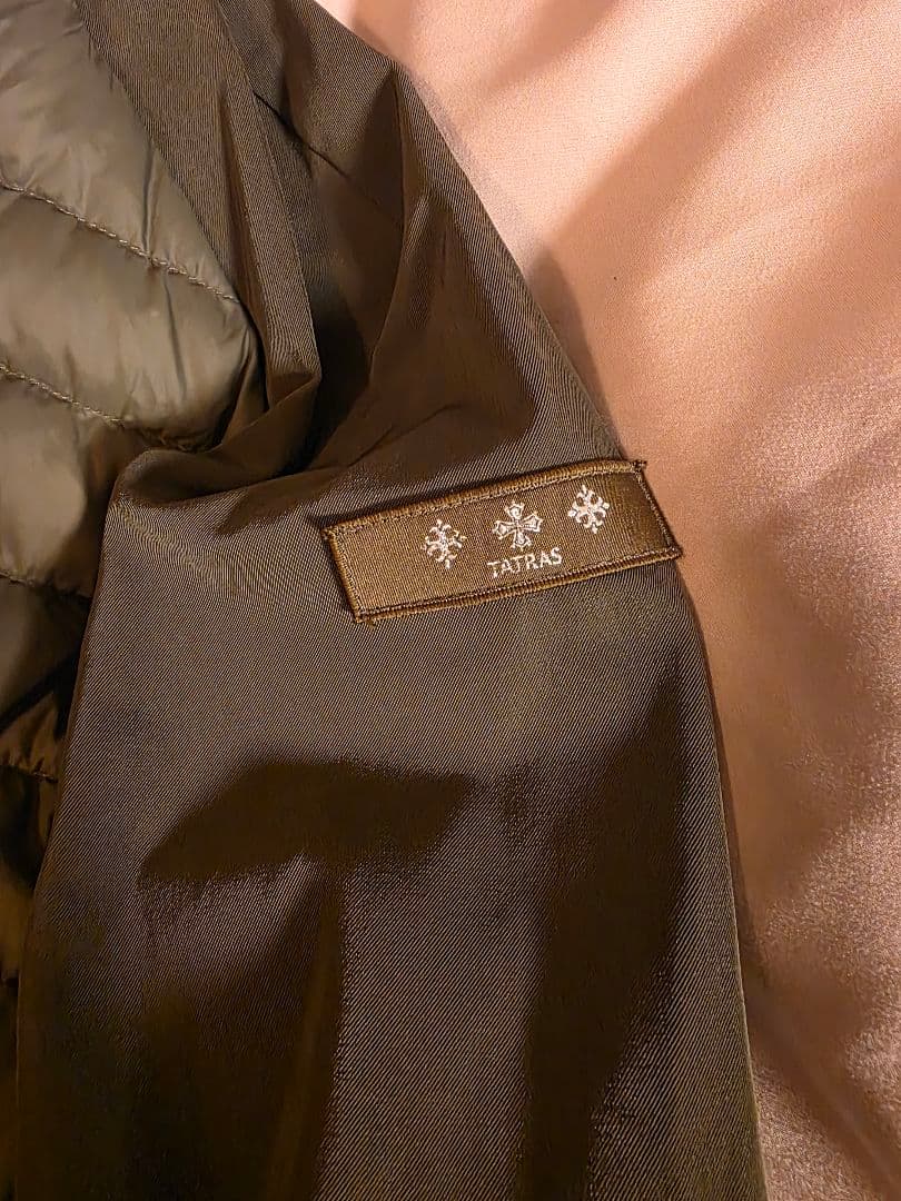 TATRAS オリーブグリーン ダウンジャケット