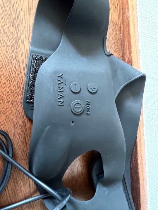 YA-MAN ヤーマン メディリフトアイウェアラブルEMS美顔器『メディリフト』