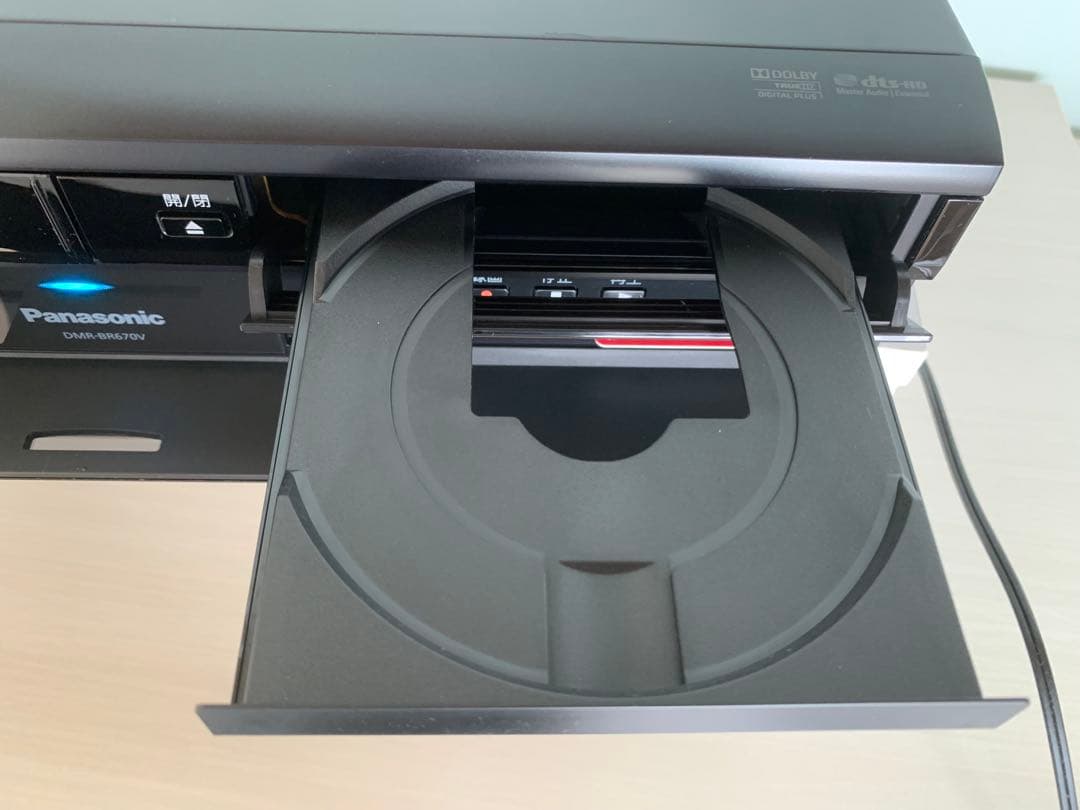 Panasonic Blu-ray HDD VHS 一体型 DMR-BR670V