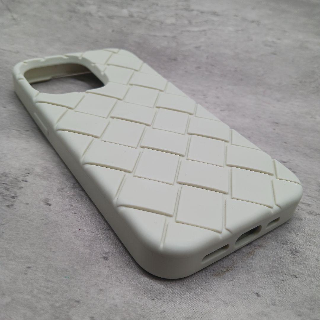 美品✨ ボッテガヴェネタ iPhone 14 Pro ラバー シリコンケース 白