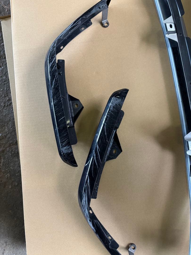 クラウンRSフロントスポイラガーニッシュ