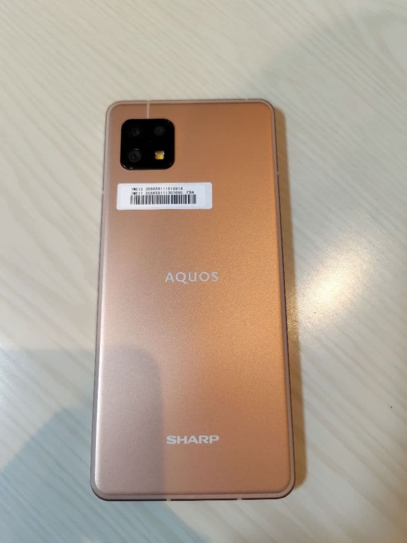 AQUOS sense6 64GB SIMフリー　割れなし　強化ガラス保護カバー