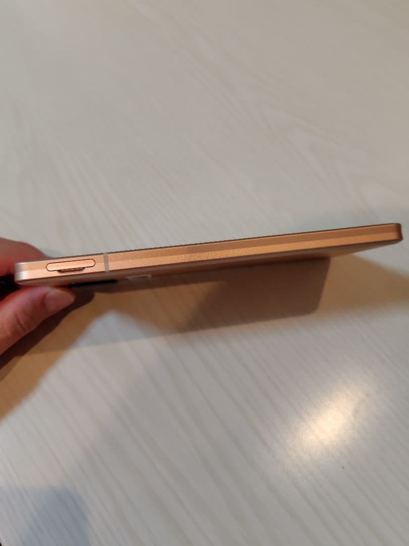 AQUOS sense6 64GB SIMフリー　割れなし　強化ガラス保護カバー