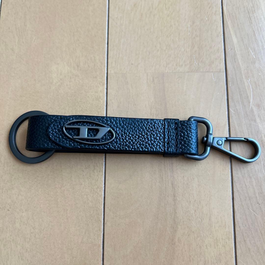 DIESEL キーリング　キーホルダー　おまけ付き　新品未使用
