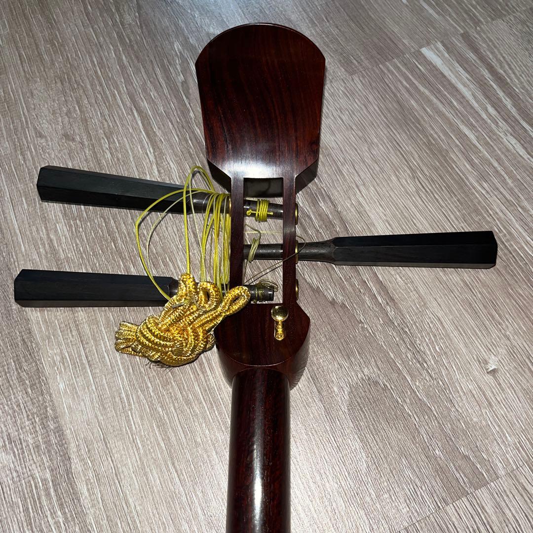 大阪唐木伝統工芸品　紅木　三味線　ケースつき