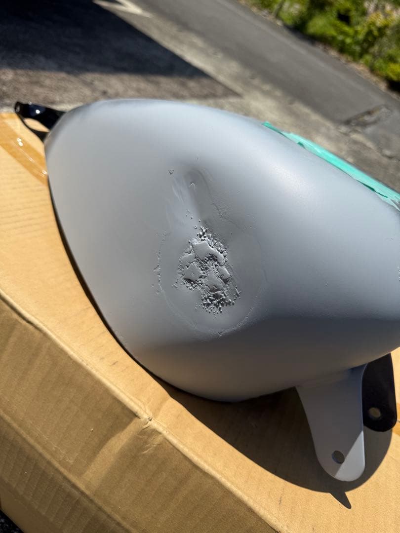 スポーツスター　フォーティーエイト　タンク