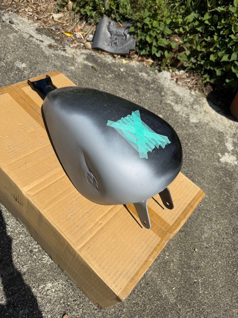 スポーツスター　フォーティーエイト　タンク