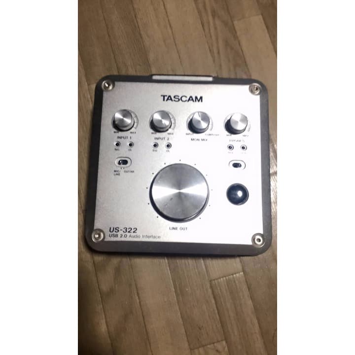 TASCAM US-322　オーディオインターフェイス