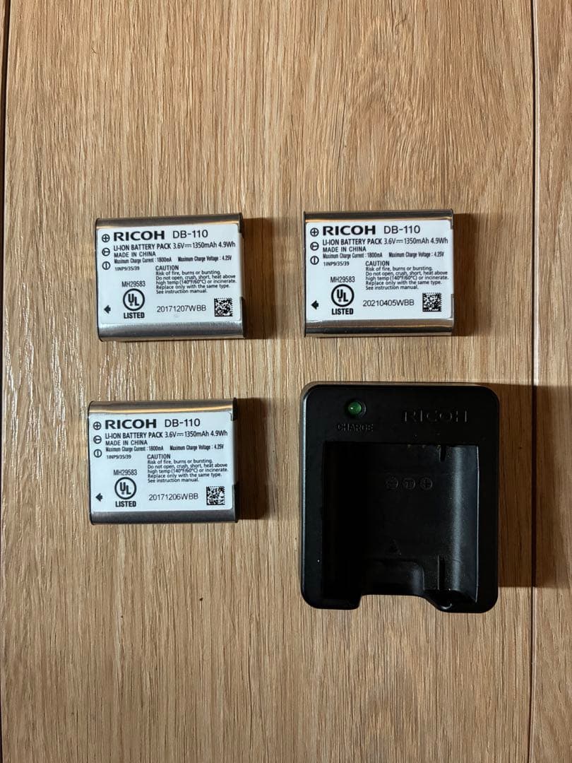 RICOH GRIIIX バッテリー3つ