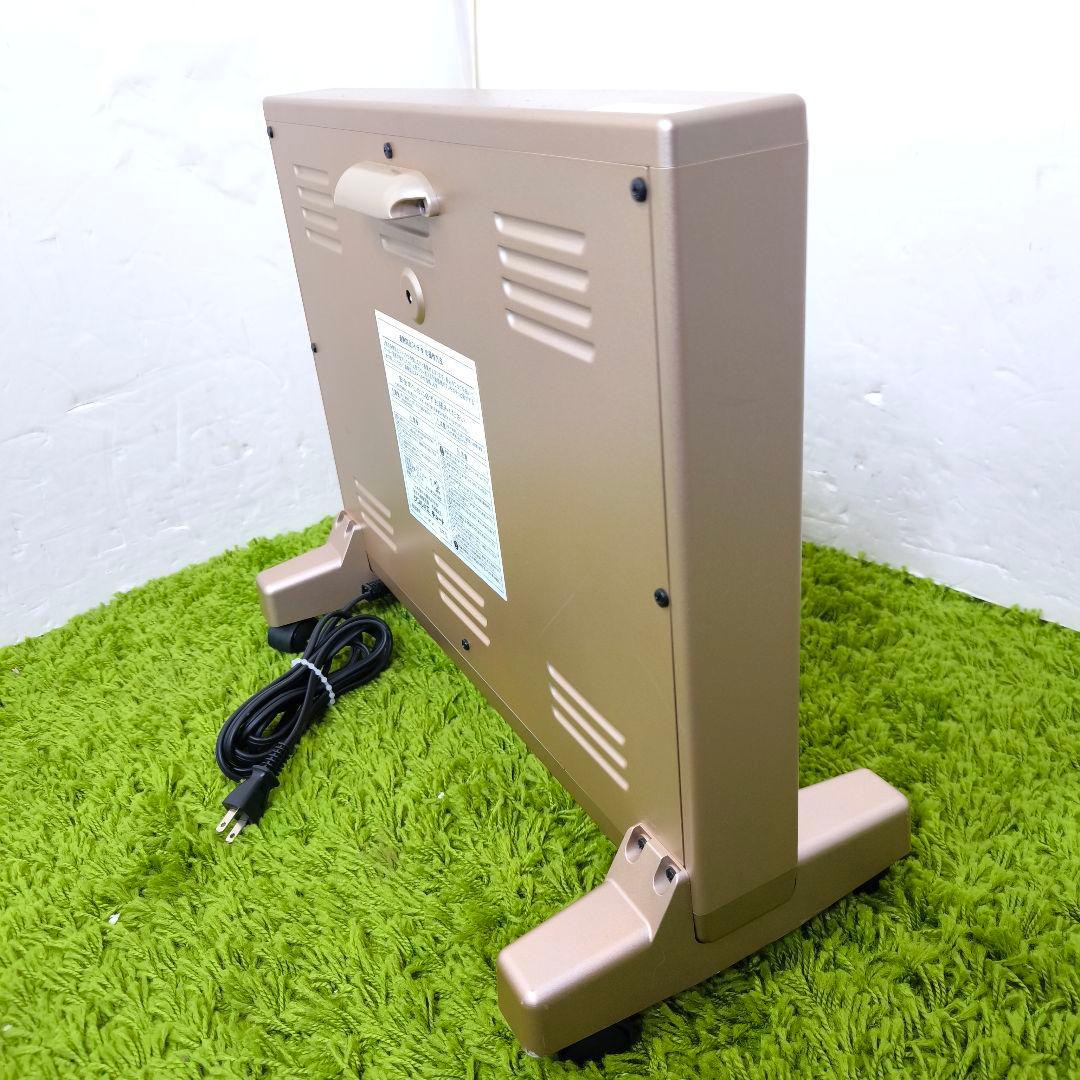 サンルミエ　パネルヒーター キユートE800LS①