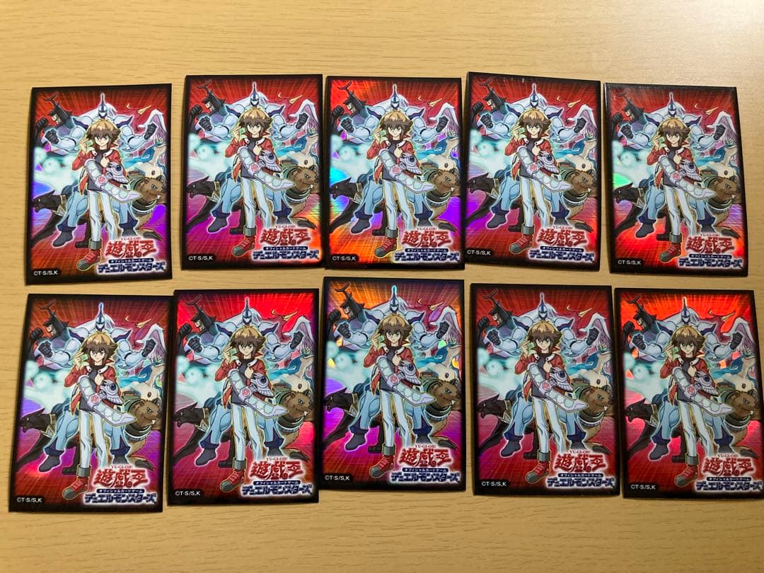 遊戯王　カードプロテクター　十代　42枚　スリーブ　ネオスペーシアン　HERO