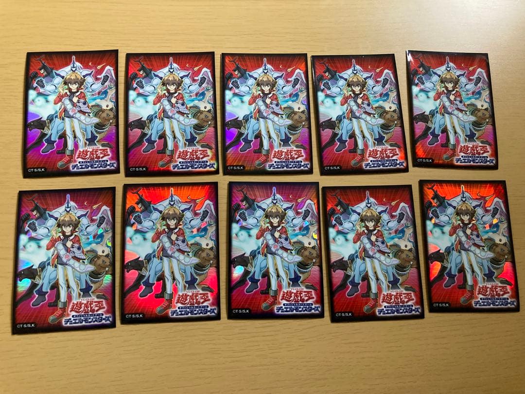 遊戯王　カードプロテクター　十代　42枚　スリーブ　ネオスペーシアン　HERO