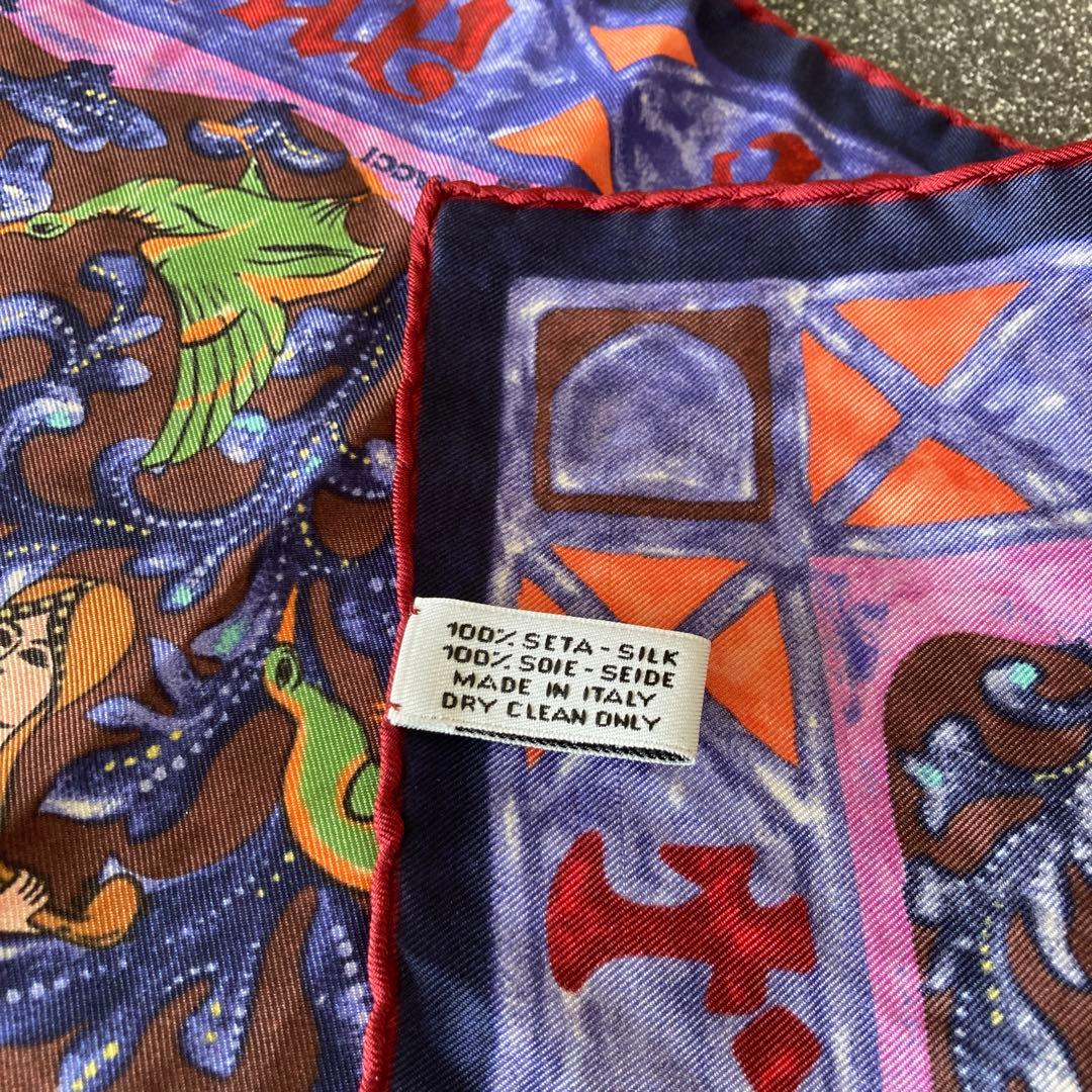 未使用　MARIANO RUBINACCI マリアーノルビナッチ　ポケットチーフ