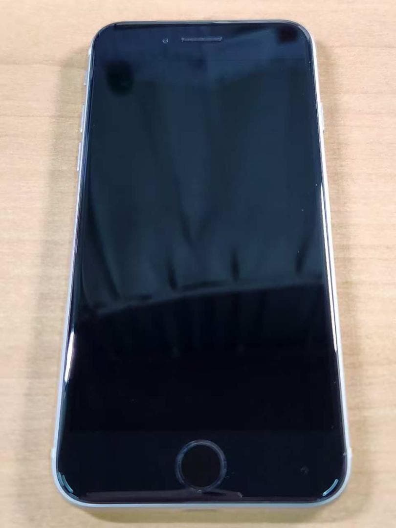 020300J iPhone SE A2782 64GB【最大容量92%】