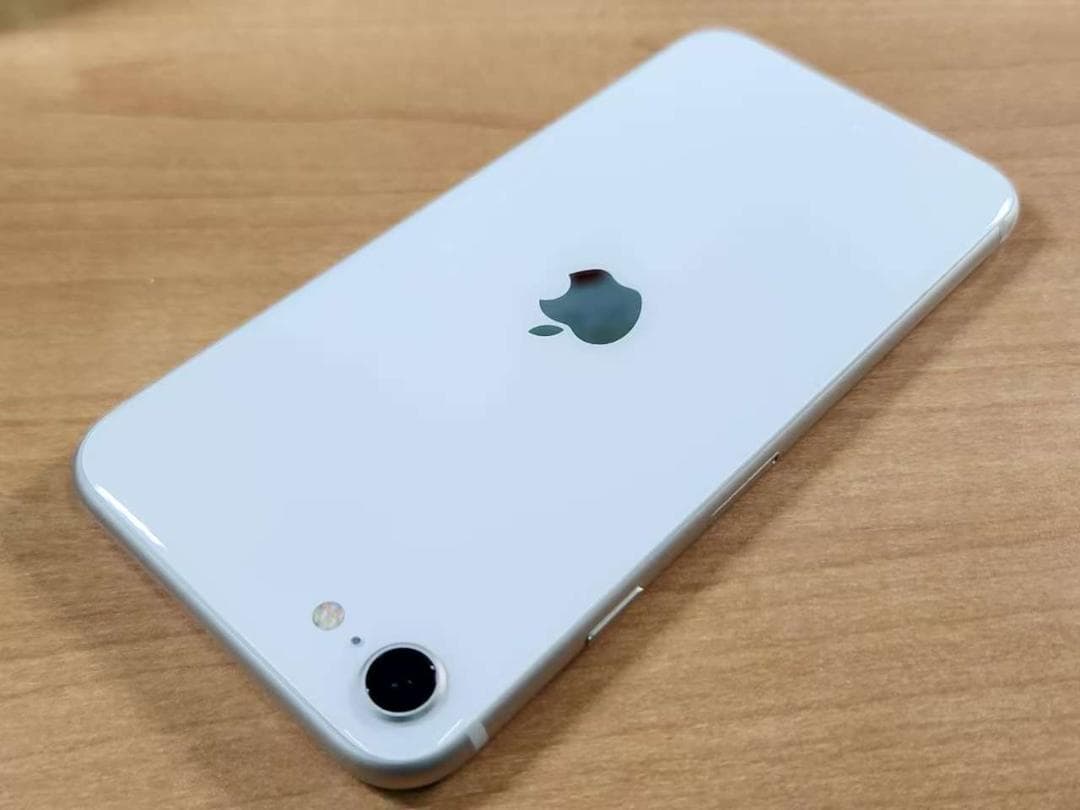 020300J iPhone SE A2782 64GB【最大容量92%】