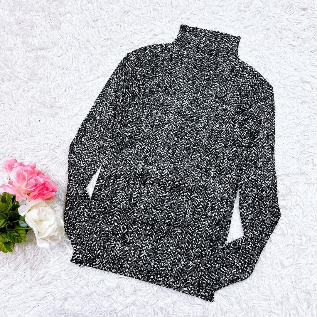 【美品】プリーツプリーズ 総柄ハイネックカットソー モノトーン イッセイミヤケ